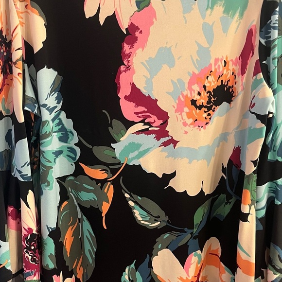 EUC! Stunning!  Roz & Ali Black Floral midi dress with Bell Sleeves - Picture 3 of 12